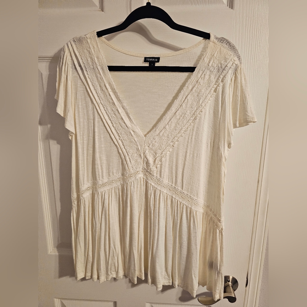 Torrid Women's Ivory Blouse